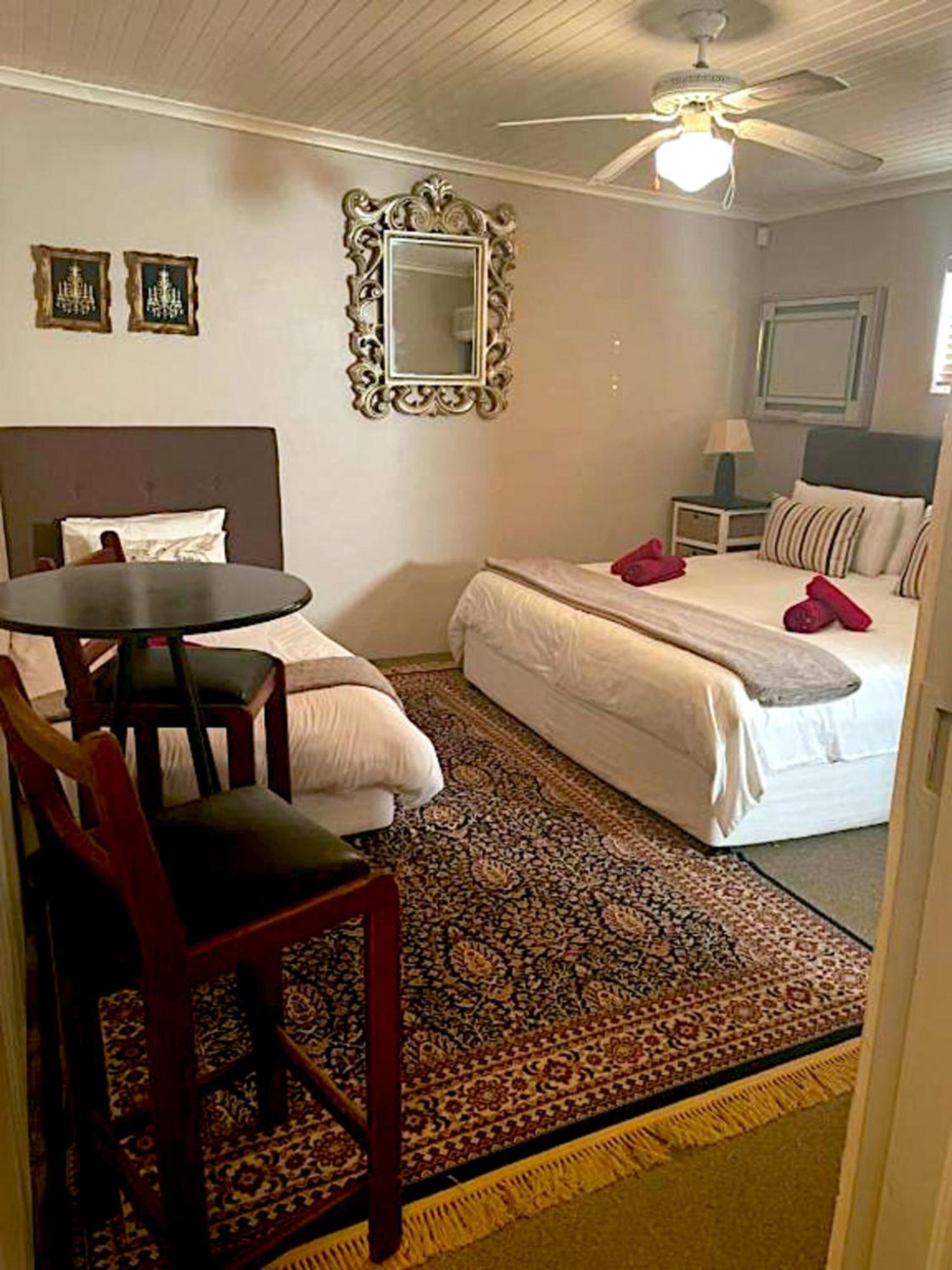 90 On Wellington Cottage Port Elizabeth Eksteriør billede